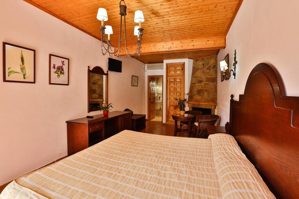 Hotel Rural Noguera De La Sierpe Arroyo Frio Exteriör bild